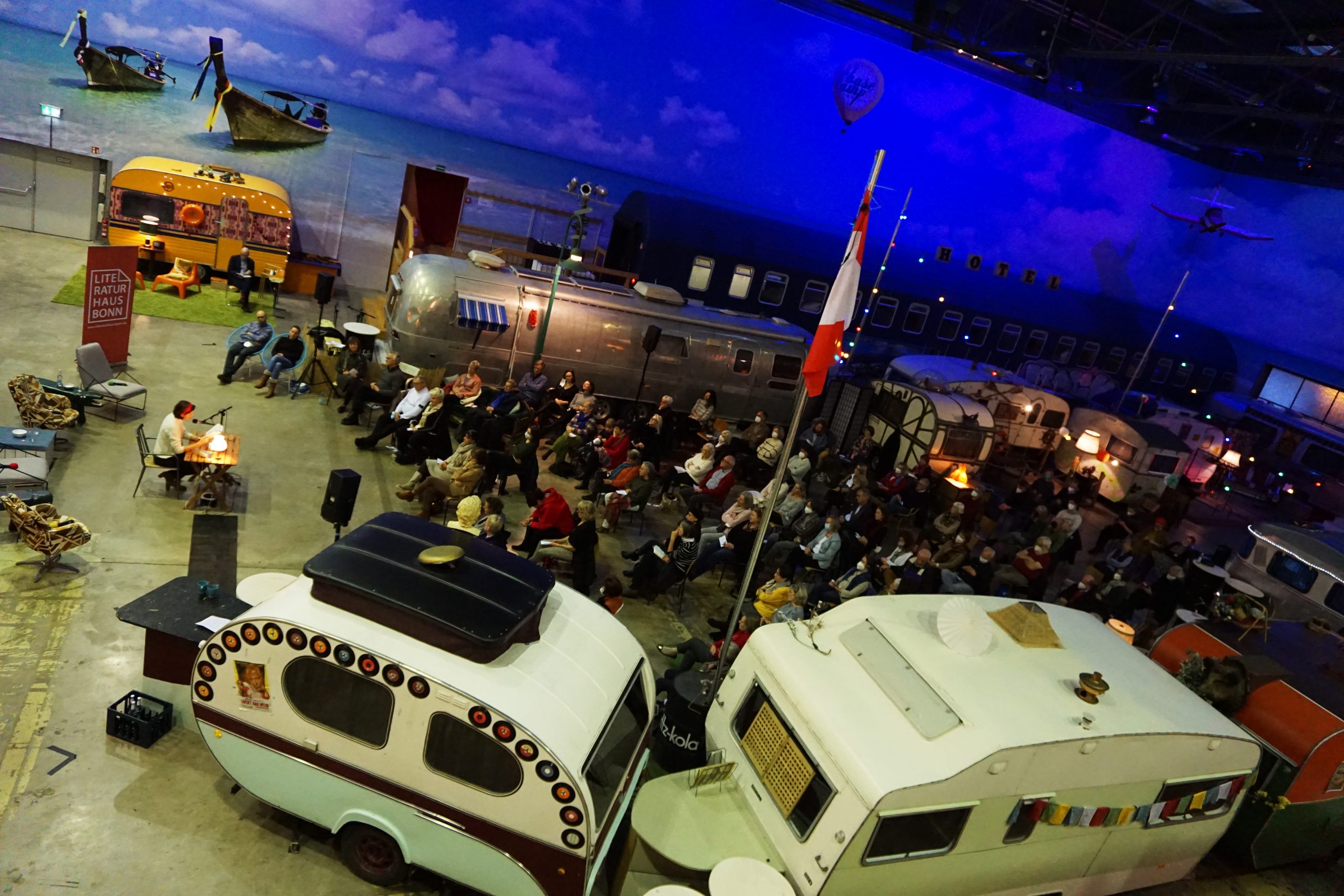 Basecamp Veranstaltung Buch Über Menschen, Juli Zeh